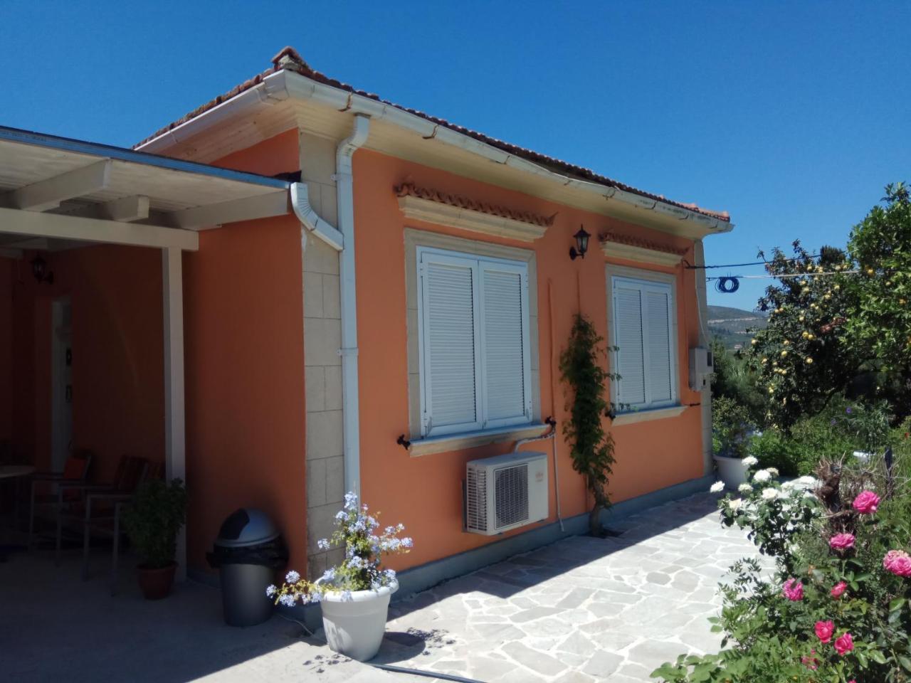 Monte Caputo Holiday House Alykes  Exterior photo